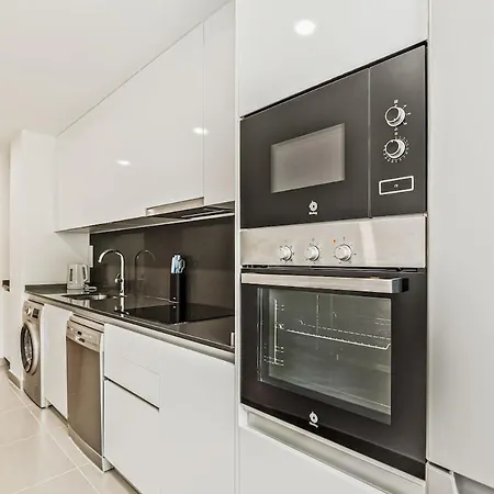 Casa Feliz - 3 Bed Nr Town Lejlighed